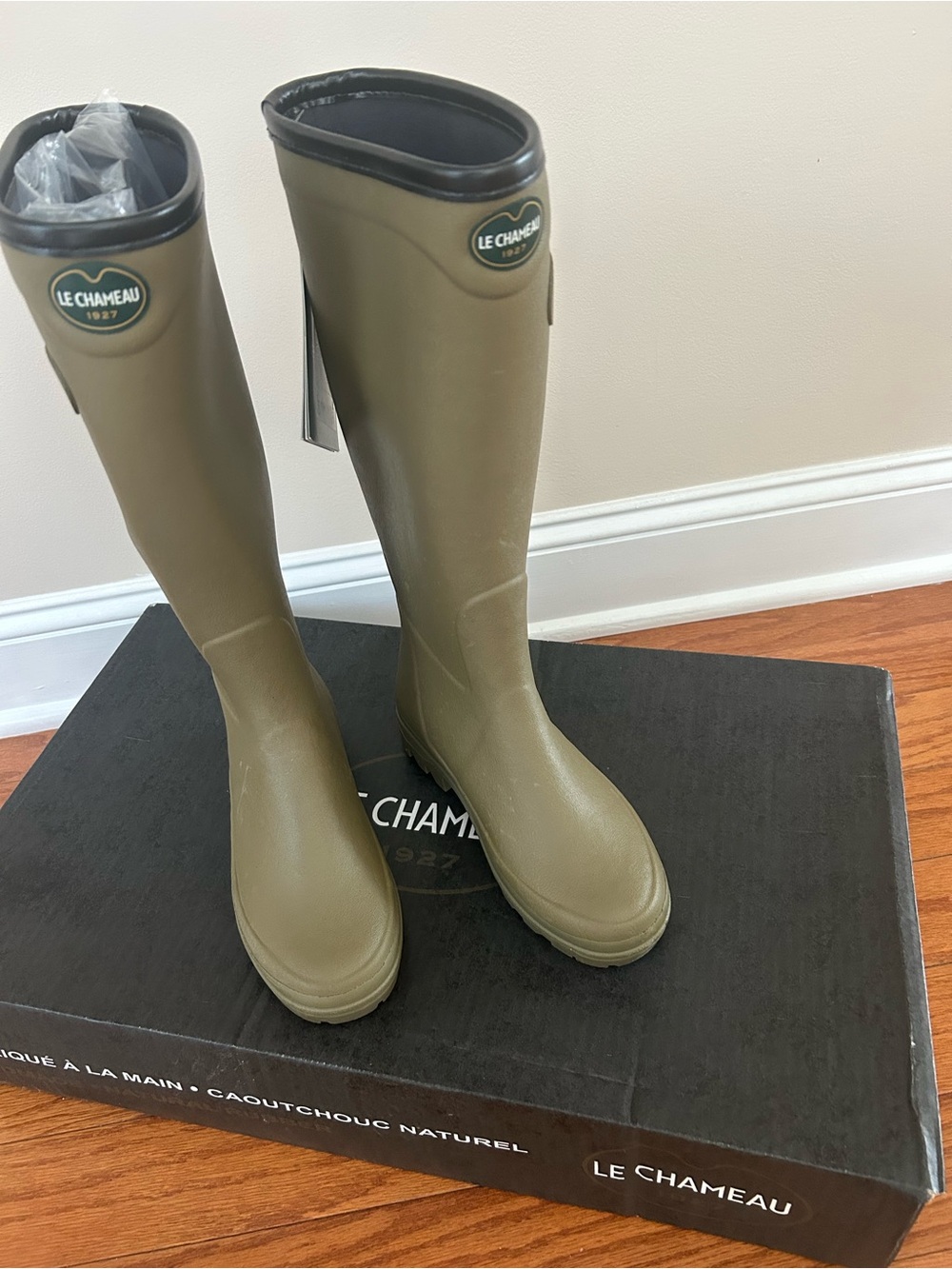 LE CHAMEAU Olive Green Tall HAND RUBBED RUBBER BOOTS Women's Rain Boots SUZE 5